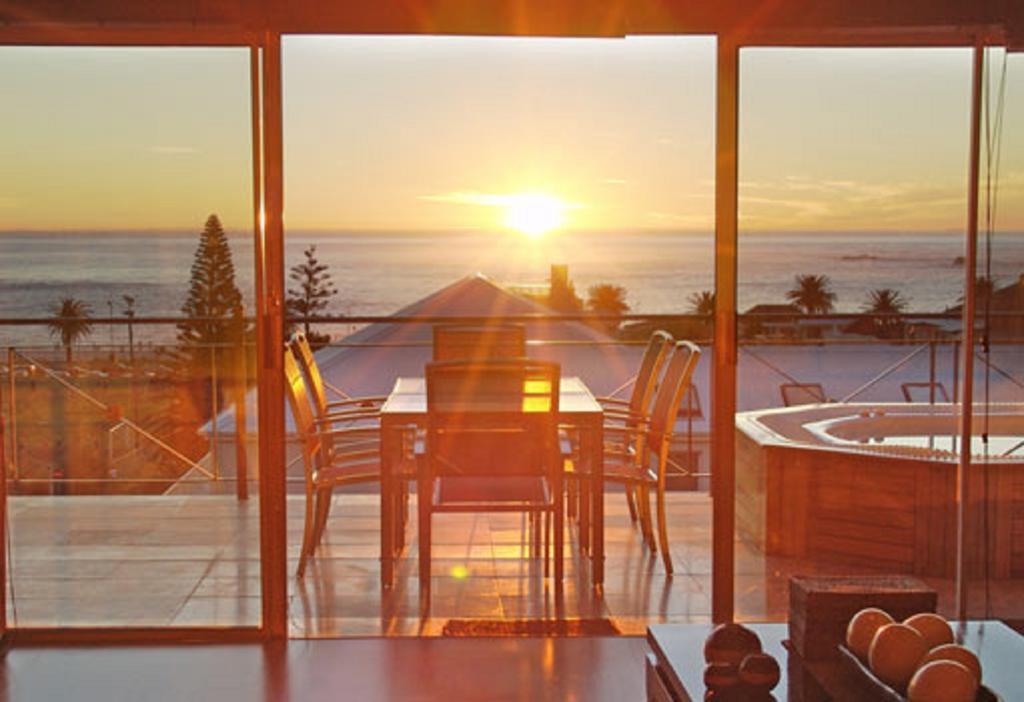 Beachside Villa & Penthouse Cape Town Exterior foto