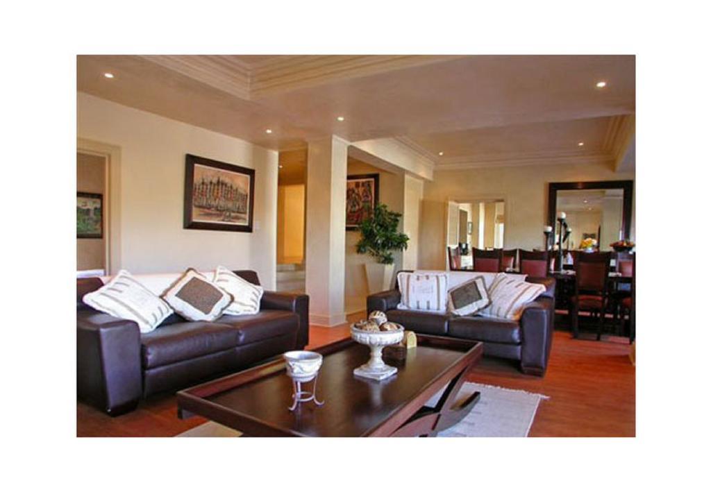Beachside Villa & Penthouse Cape Town Exterior foto