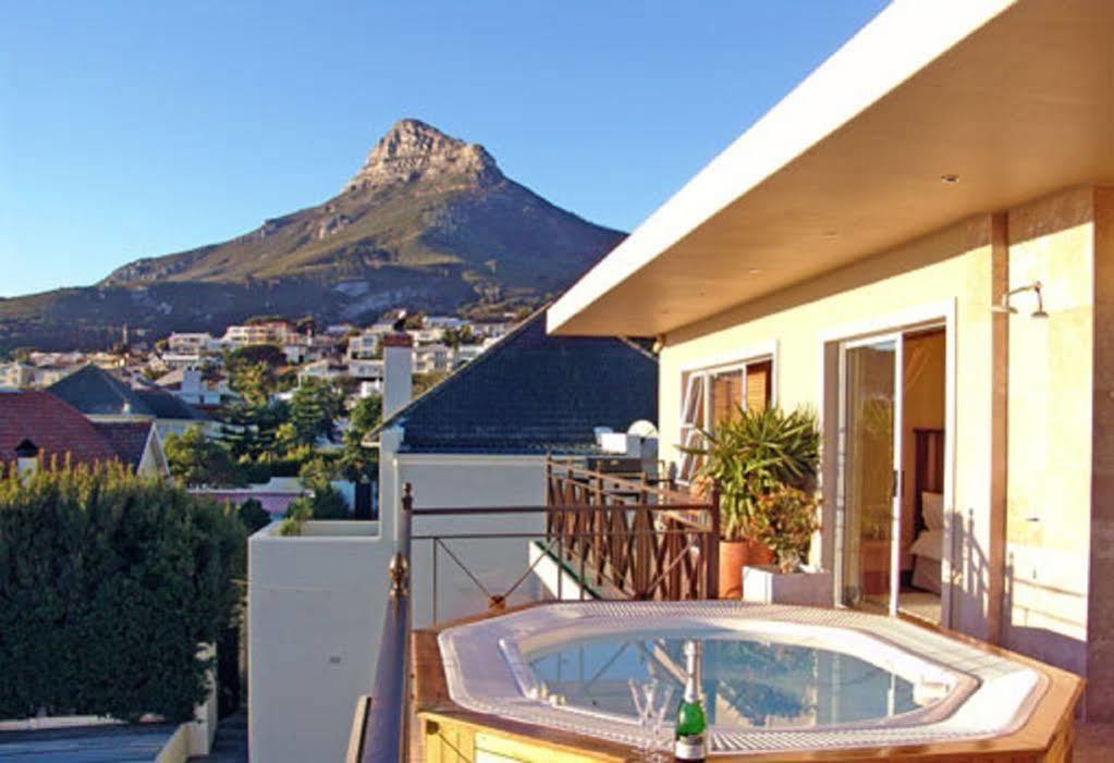 Beachside Villa & Penthouse Cape Town Exterior foto